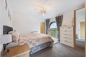 Photo 22- click for photo gallery